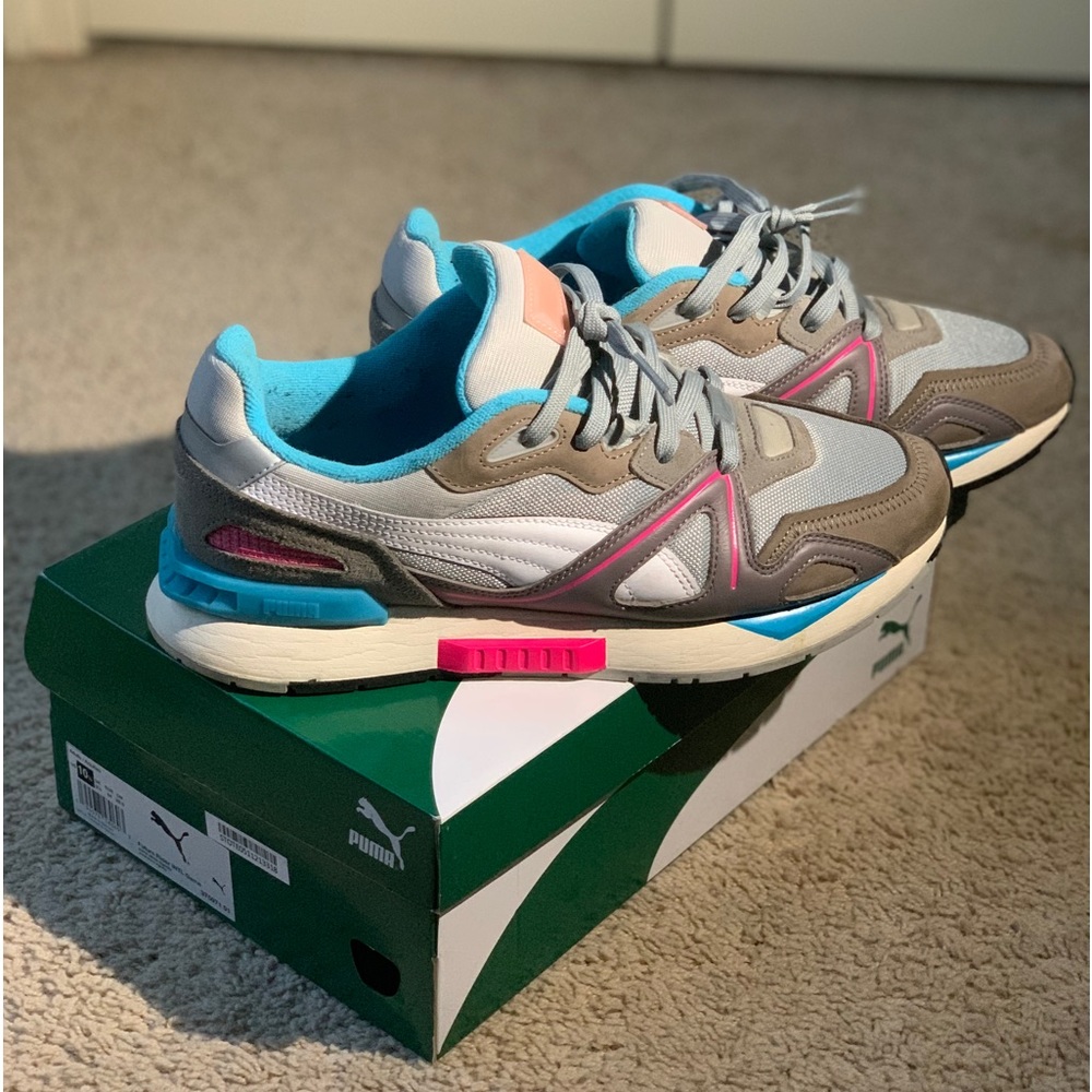 PUMA STYLISH SNEAKERS SHOES !!